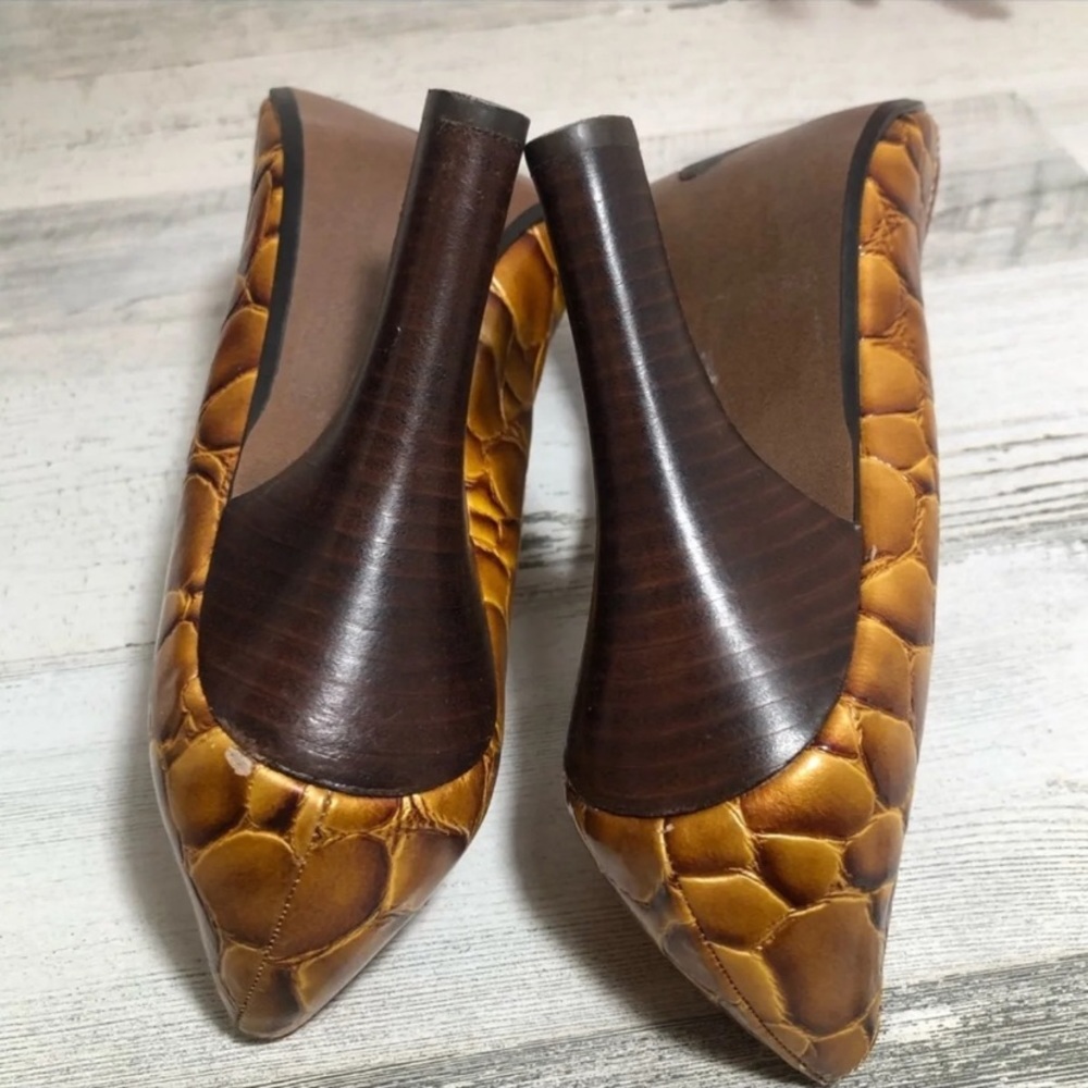 Naughty Monkey Heels size 8.5- - Picture 3 of 6